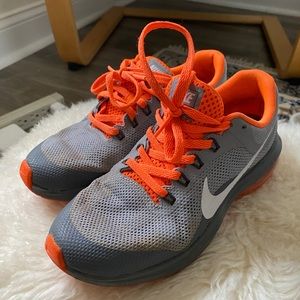 Nike Max Dynasty 2 Women’s 6 (youth 4)
